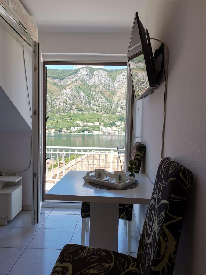 Apartments Coso Zlatne Njive Bb Котор Экстерьер фото