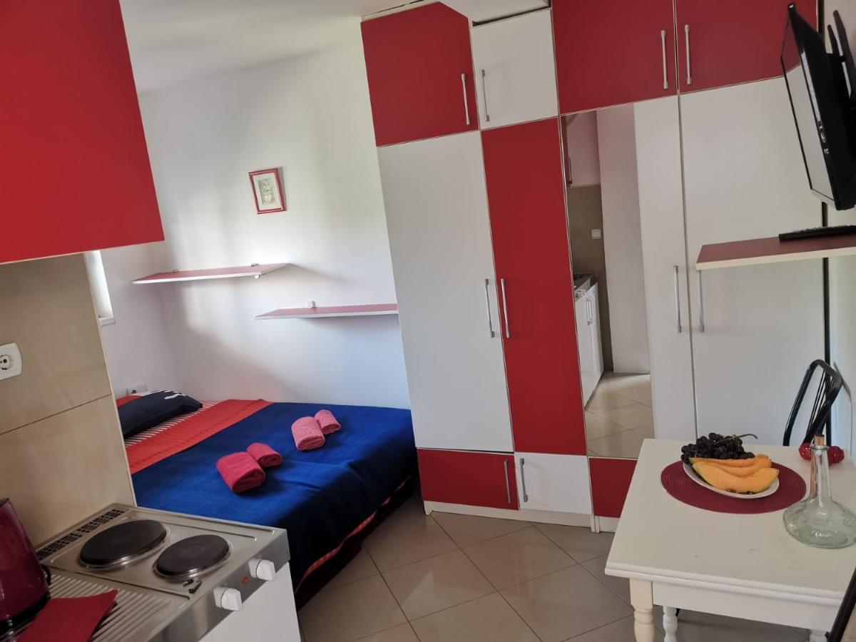 Apartments Coso Zlatne Njive Bb Котор Экстерьер фото