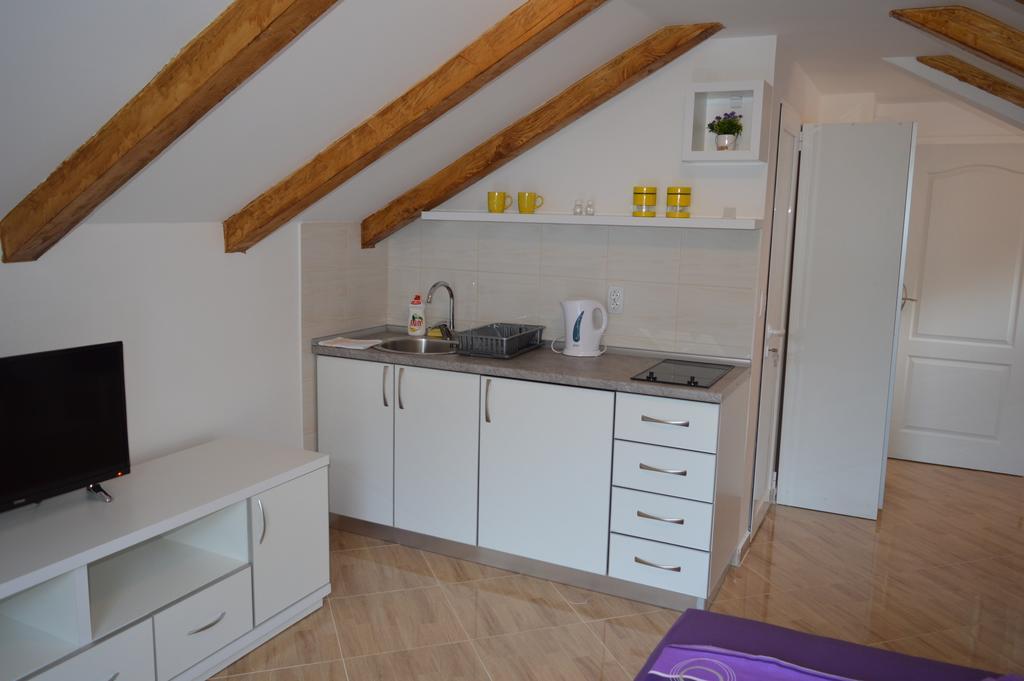 Apartments Coso Zlatne Njive Bb Котор Экстерьер фото
